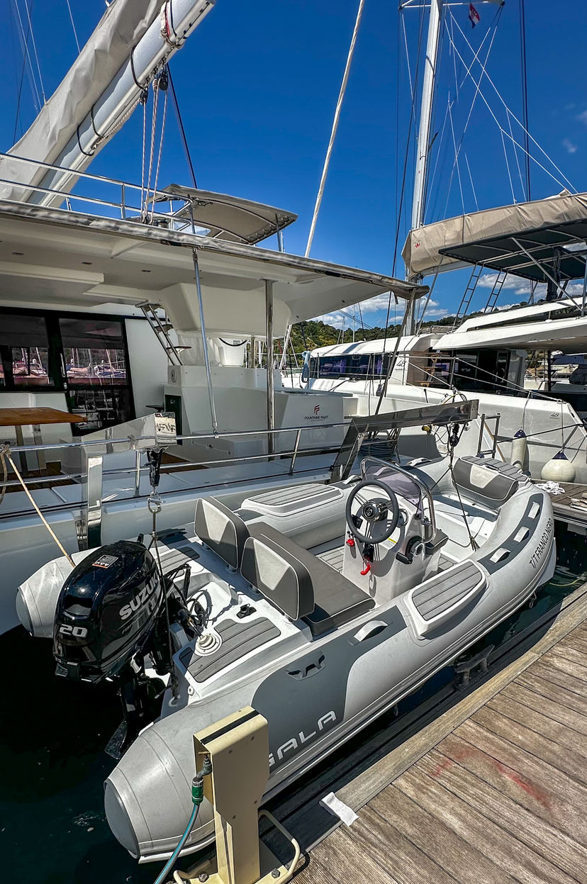 Fountaine Pajot 50 Franco Nero