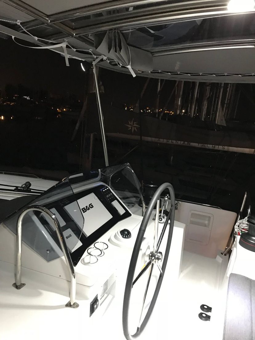 Lagoon 45 Solstice