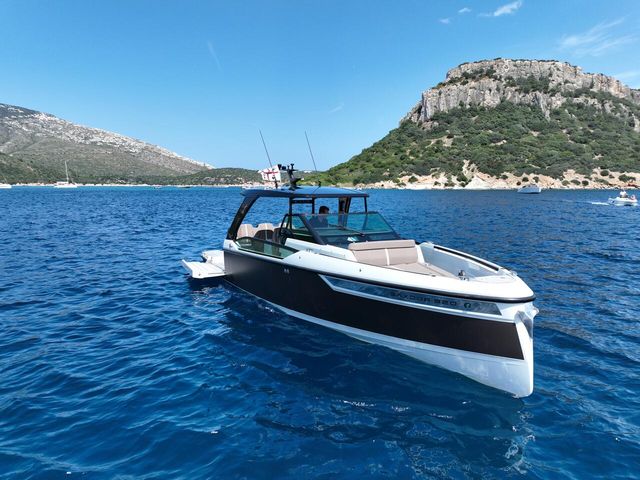 Saxdor Yachts 32 Goldfinger