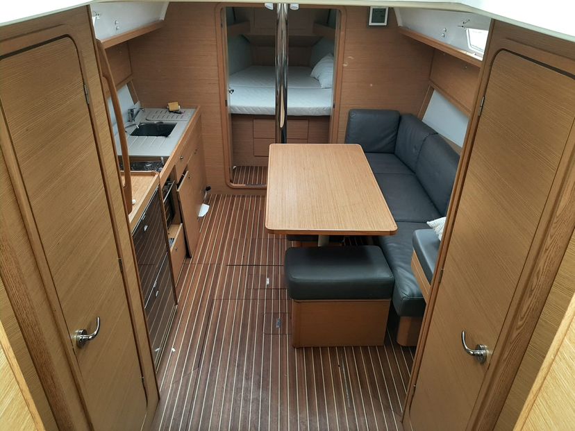 Dufour Yachts 38 Shira
