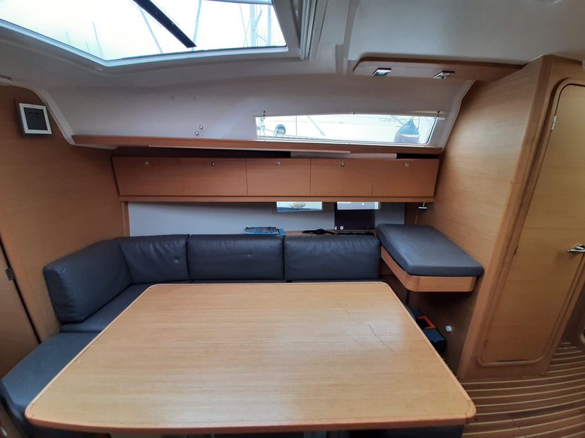 Dufour Yachts 38 Shira