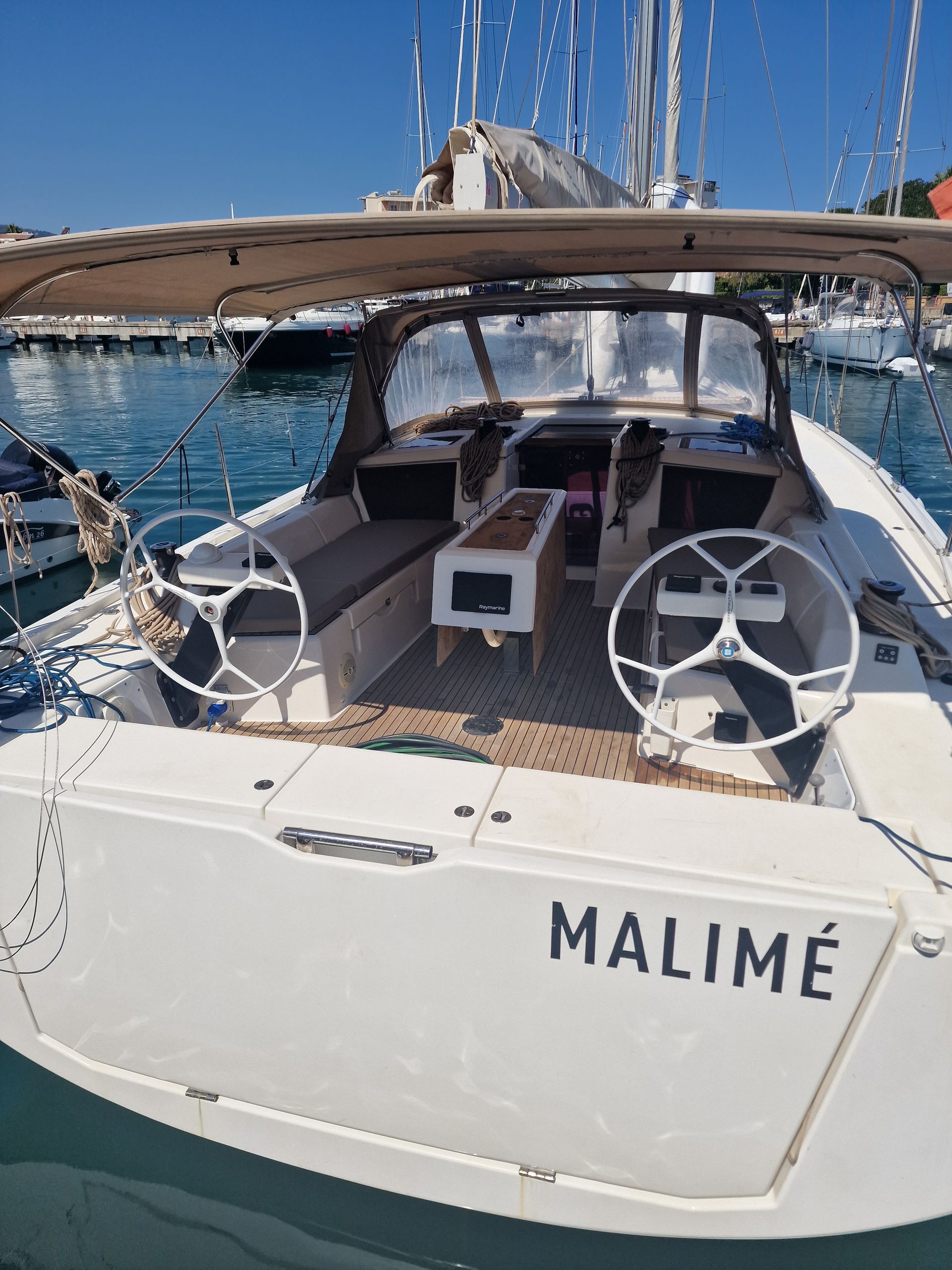 nausys-43189059-42525305-main.jpg