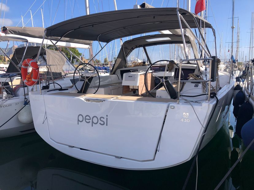Dufour Yachts 43 Pepsi
