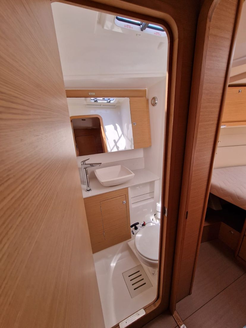 Dufour Yachts 52 Sirius