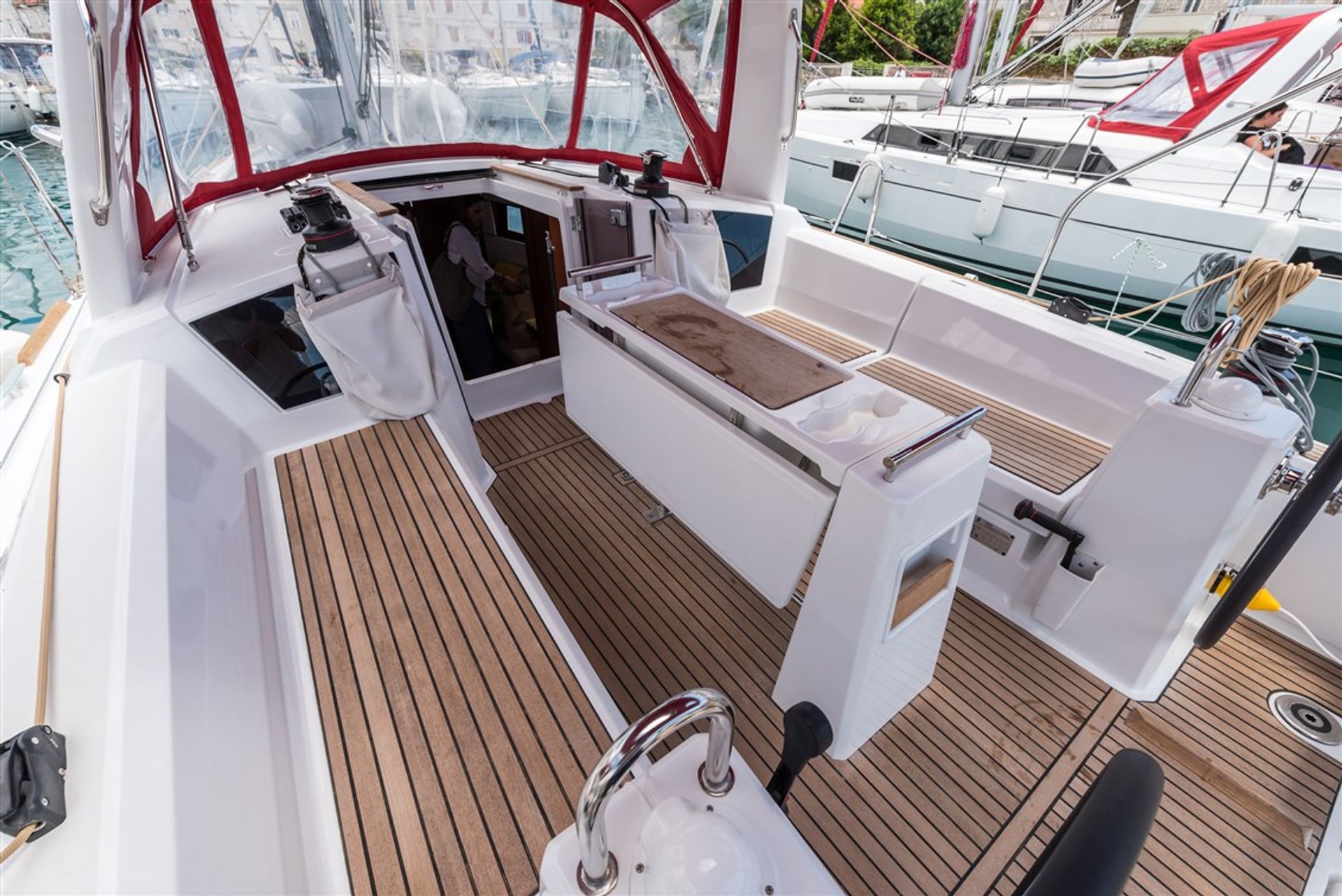 nausys-4327448-100556-n2.jpg