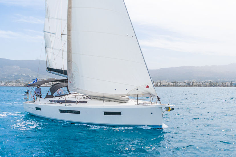 Jeanneau 40 Lefkippi 