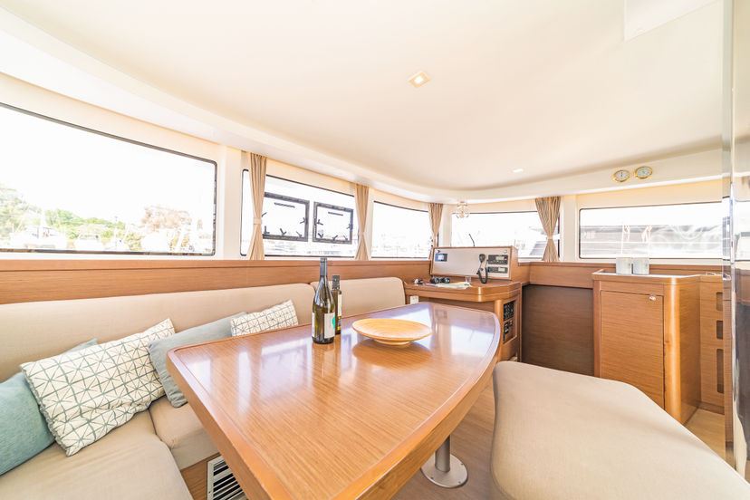 Lagoon 42 Equilibrium