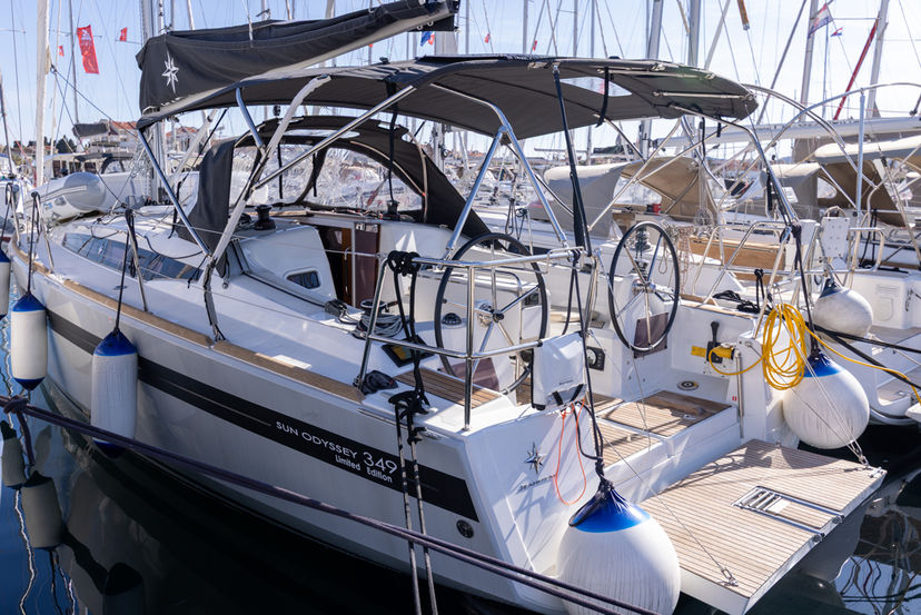 Jeanneau 49 Zatara