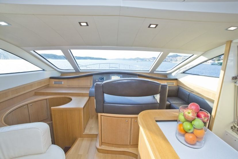 Abacus Marine 70 Malibu