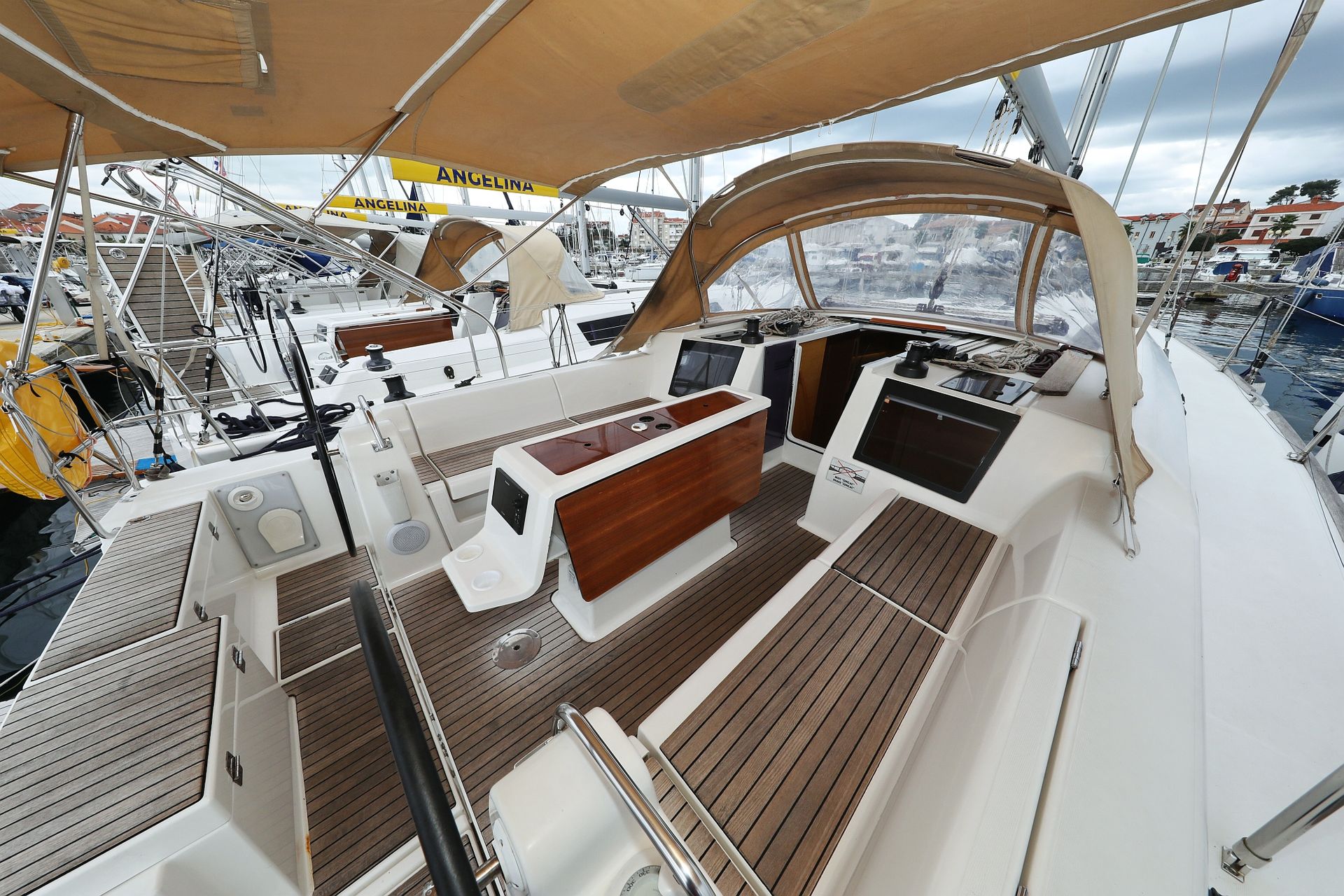 nausys-4363261-126227-n4.jpg