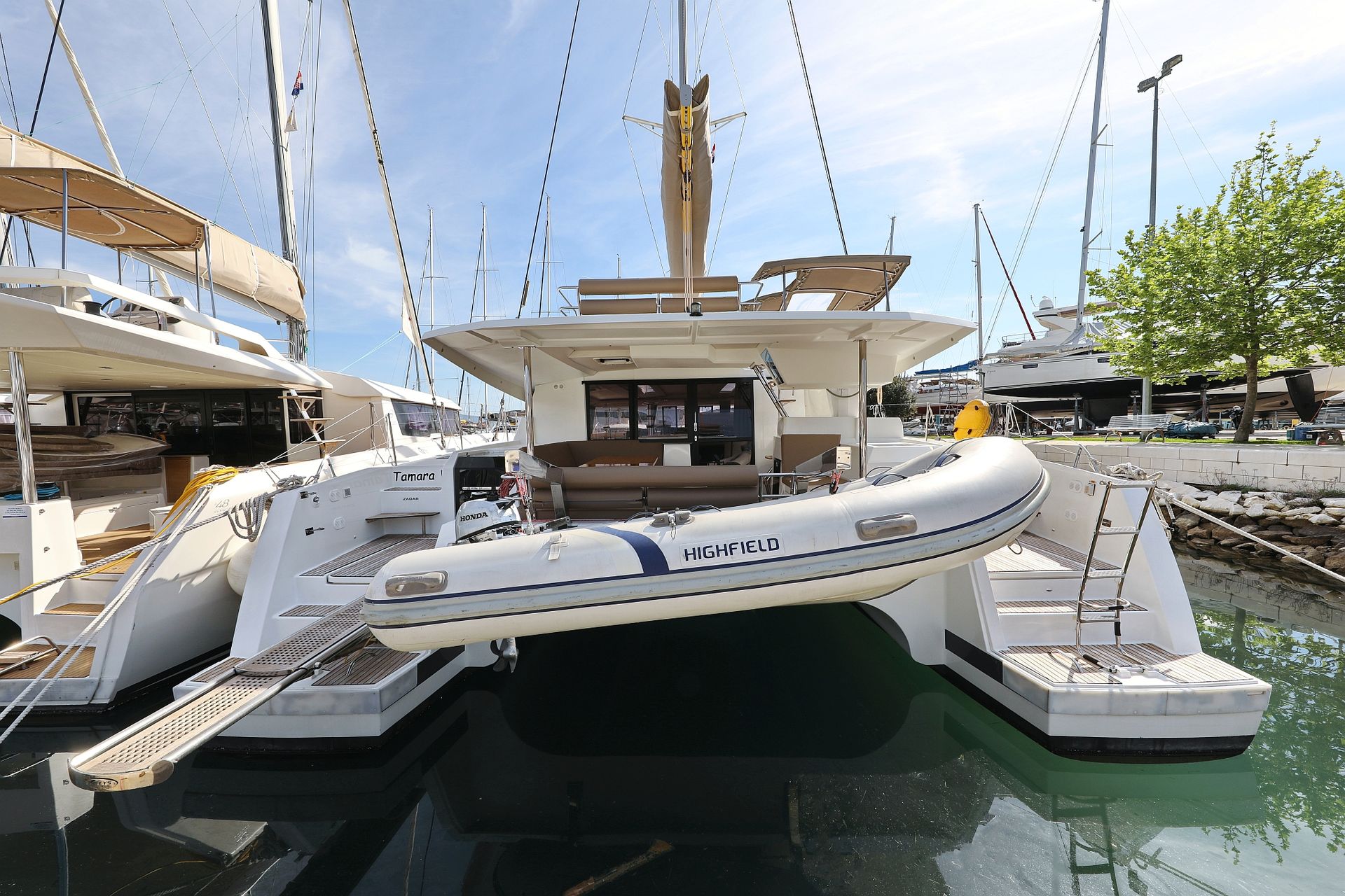 nausys-4378552-126227-main.jpg