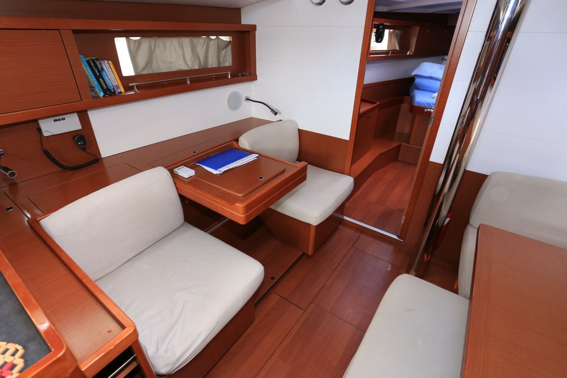 nausys-43803872-43537165-p1.jpg