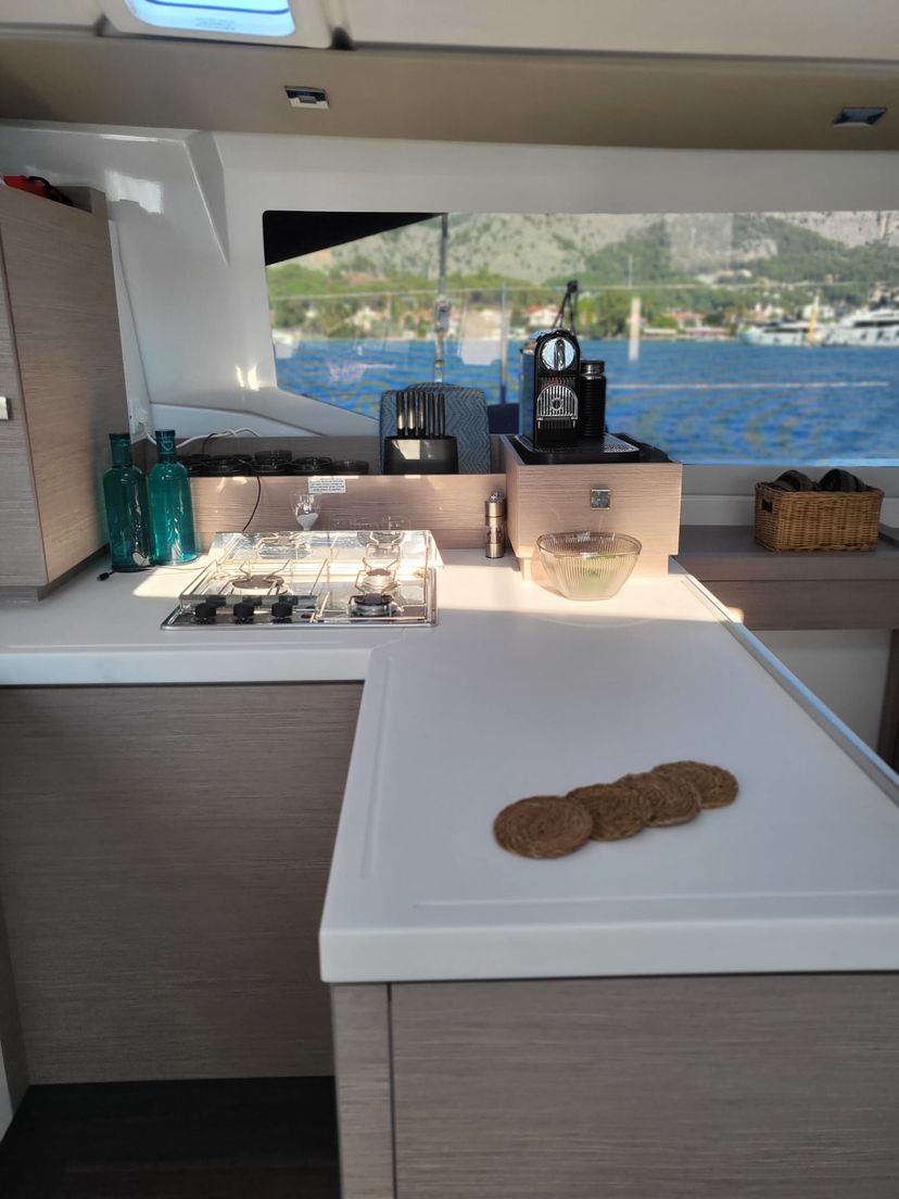 Fountaine Pajot 42 Agosto
