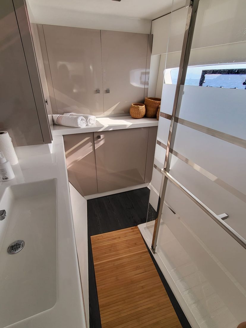 Fountaine Pajot 42 Agosto