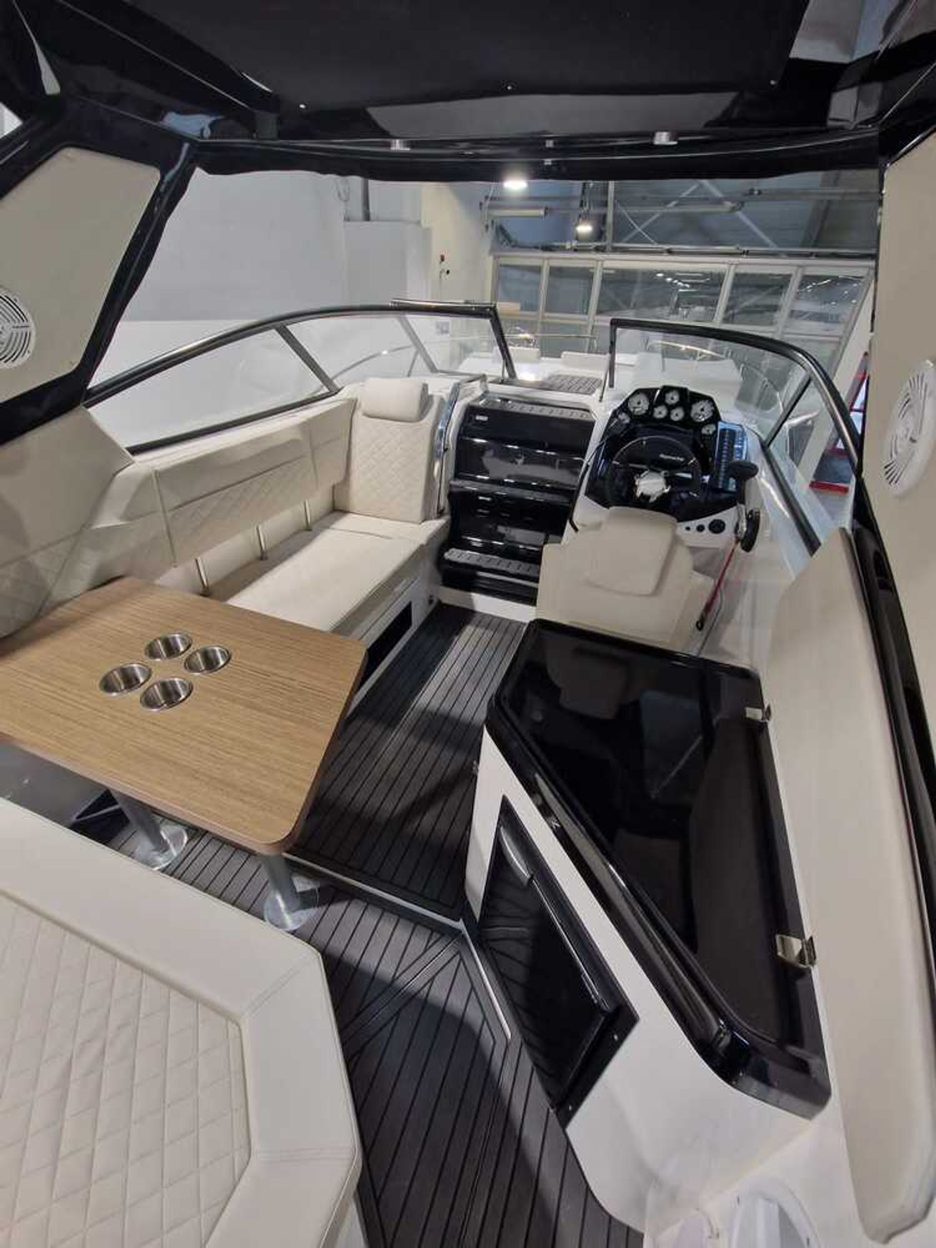 nausys-44193009-13160776-N2.jpg