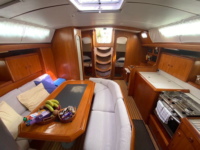 Jeanneau 42 Stefi