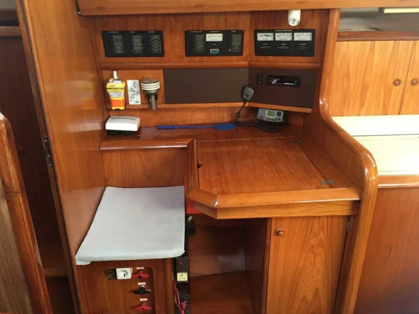 Jeanneau 42 Stefi