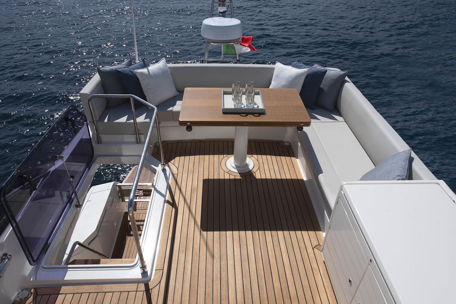 nausys-44690743-934560-n1.jpg