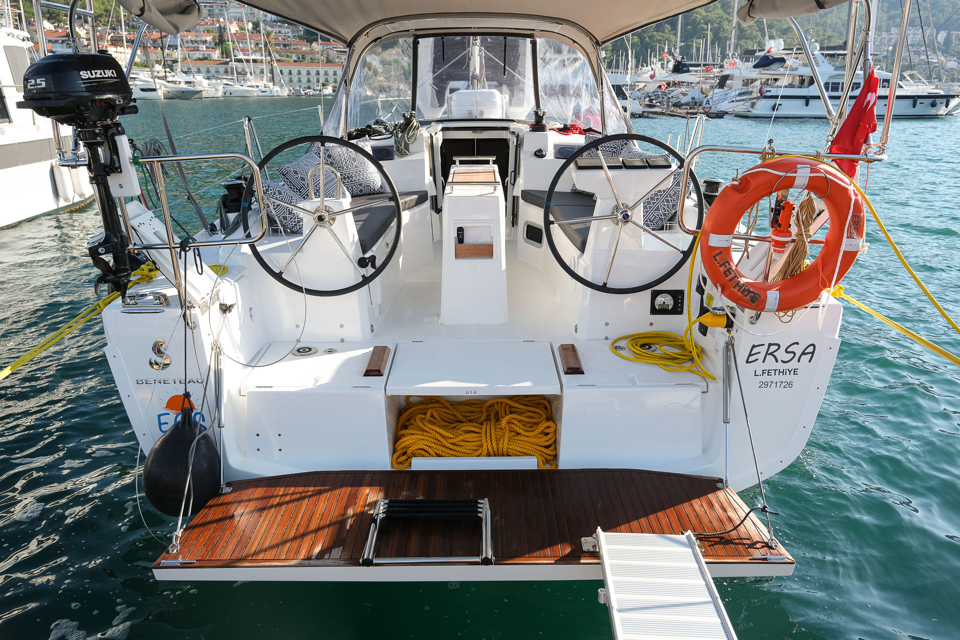 nausys-45049870-45033211-n1.jpg