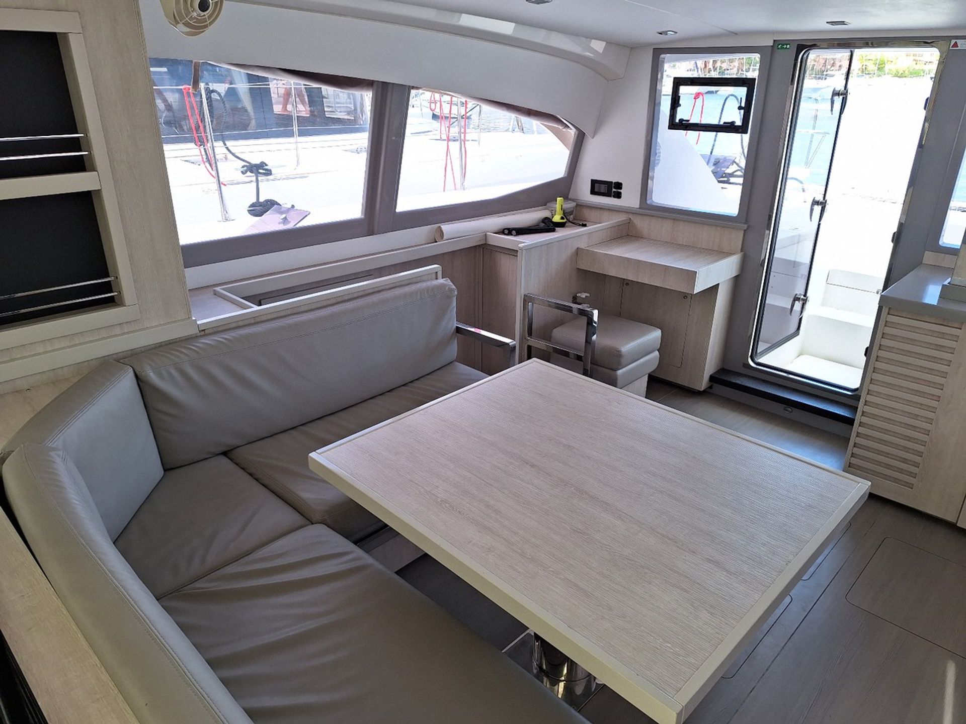 nausys-45496351-45326286-p.jpg