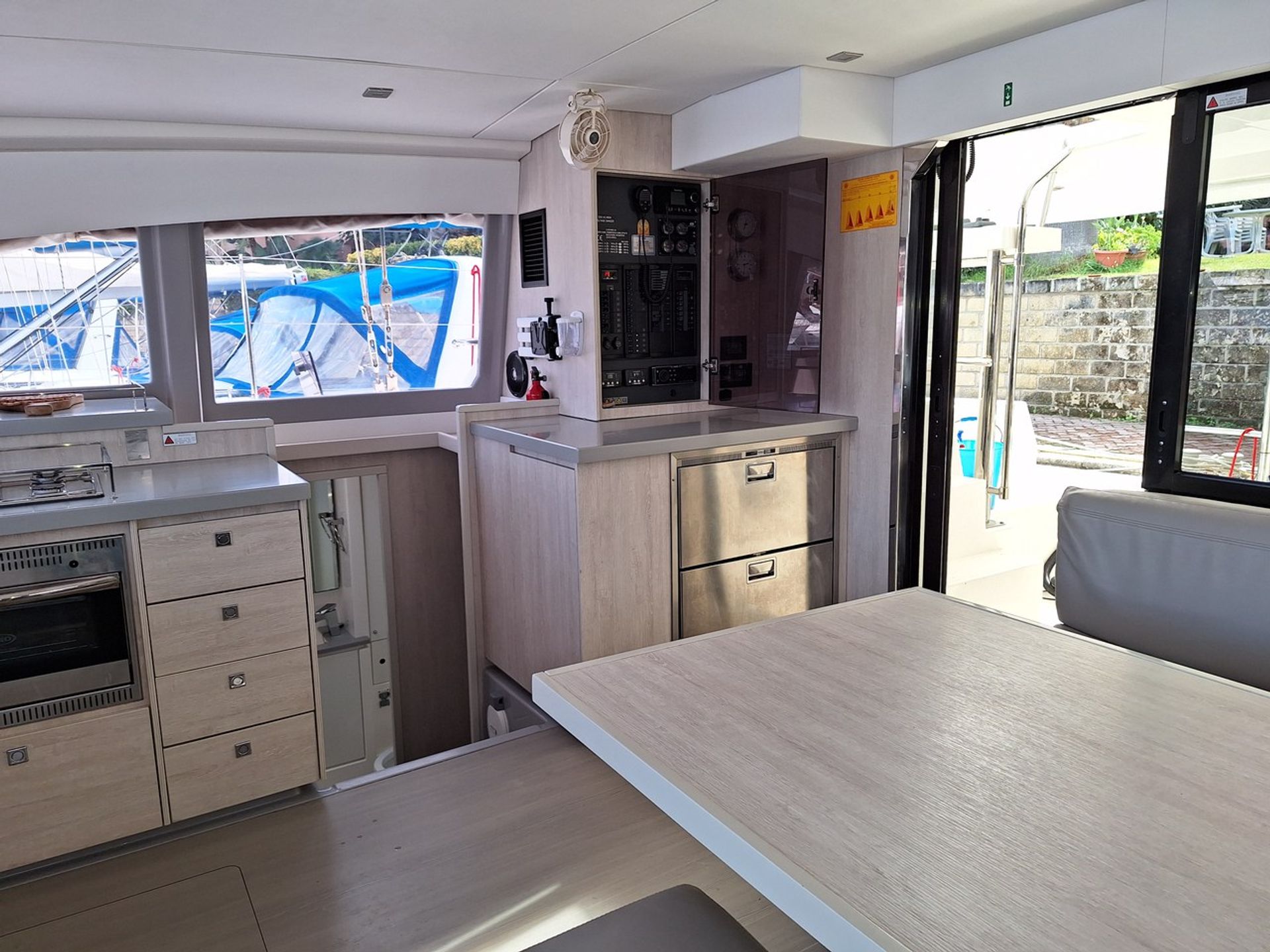 nausys-45498202-45326286-p.jpg