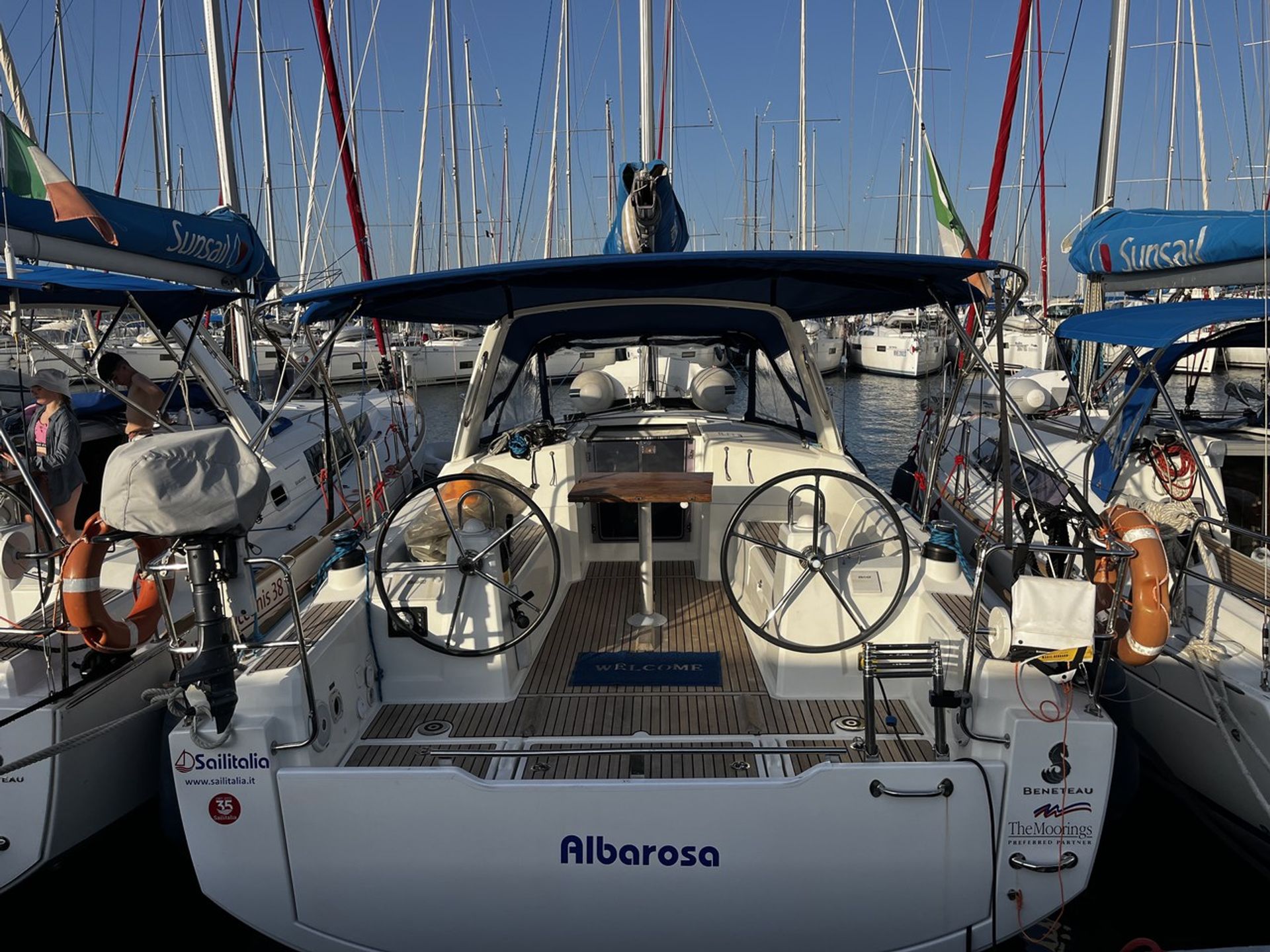 nausys-45499880-45326286-main.jpg