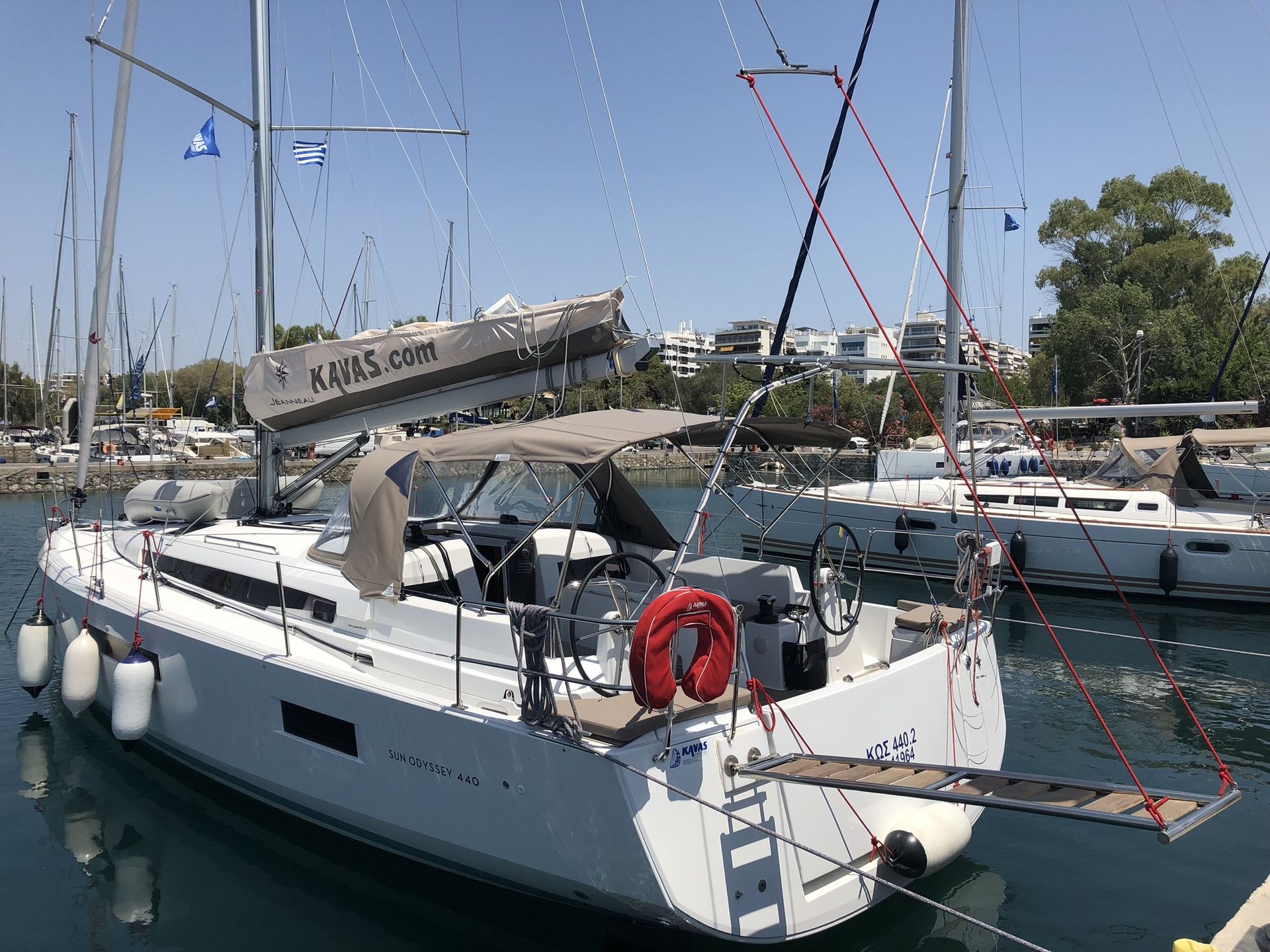 nausys-4555585-482138-CQFOXeDWlYAVyIaErMff.jpg