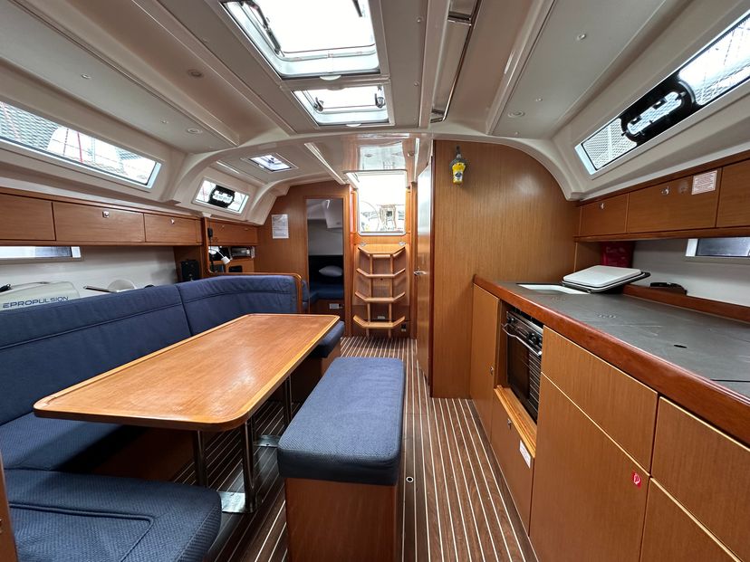 Bavaria Yachtbau CRUISER 41 Yvonne
