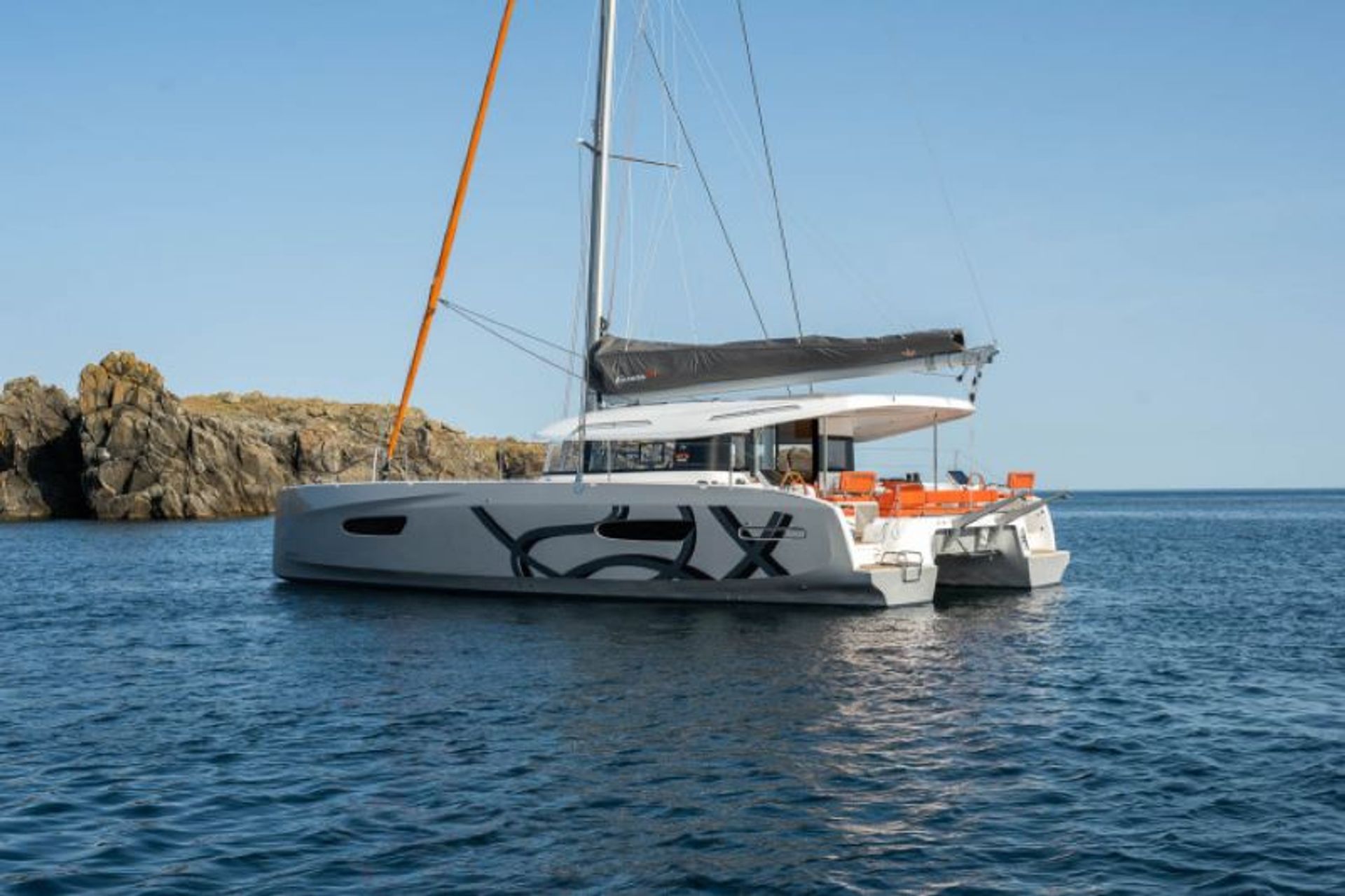 nausys-46304253-9870890-main.jpg