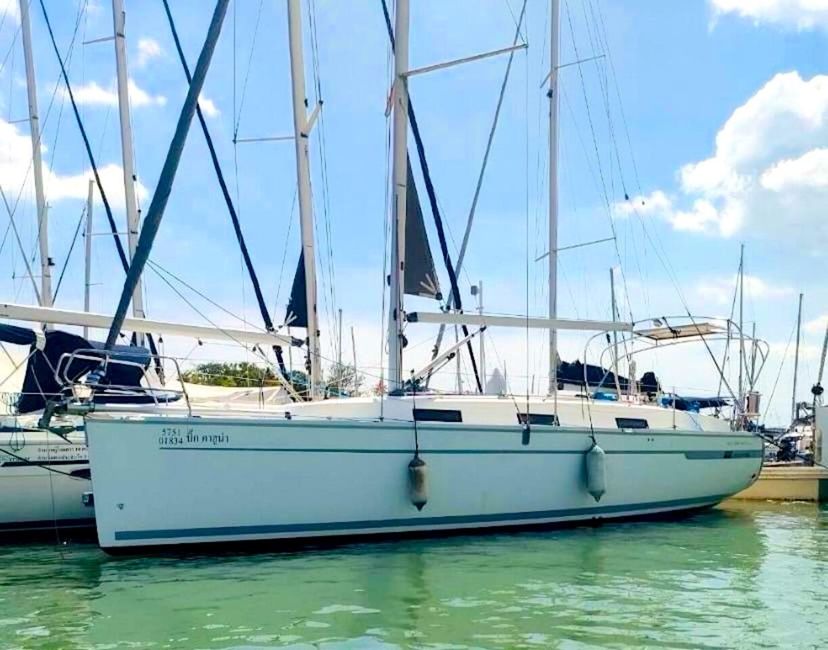 Bavaria Yachtbau CRUISER 32 Big Kahuna