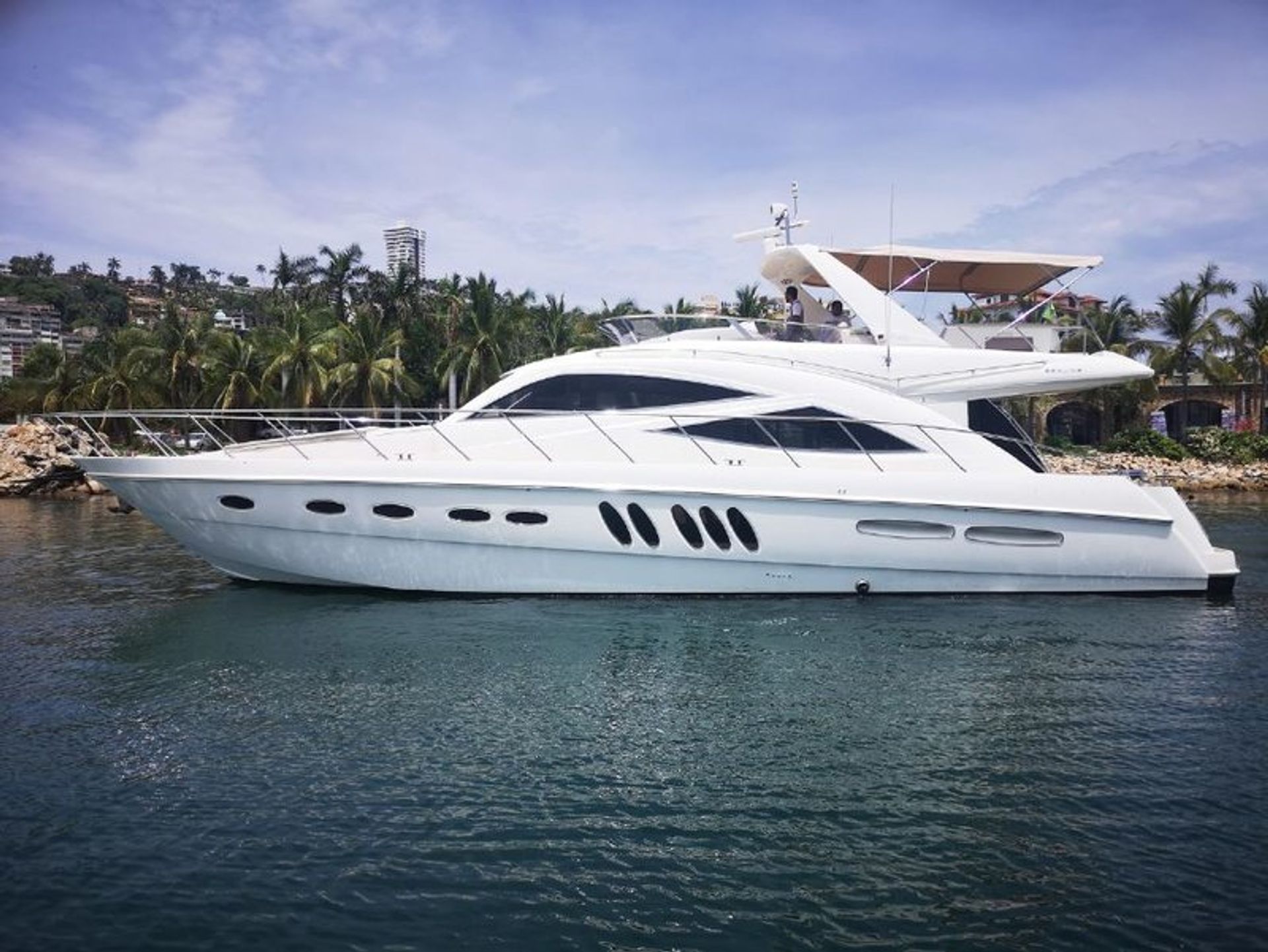 nausys-46460022-46459815-main.jpg