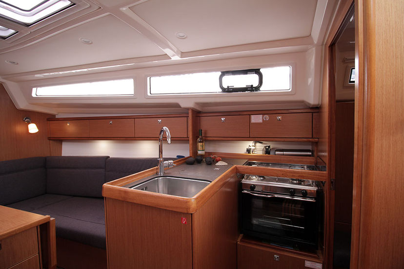 Bavaria Yachtbau CRUISER 33 Callisto