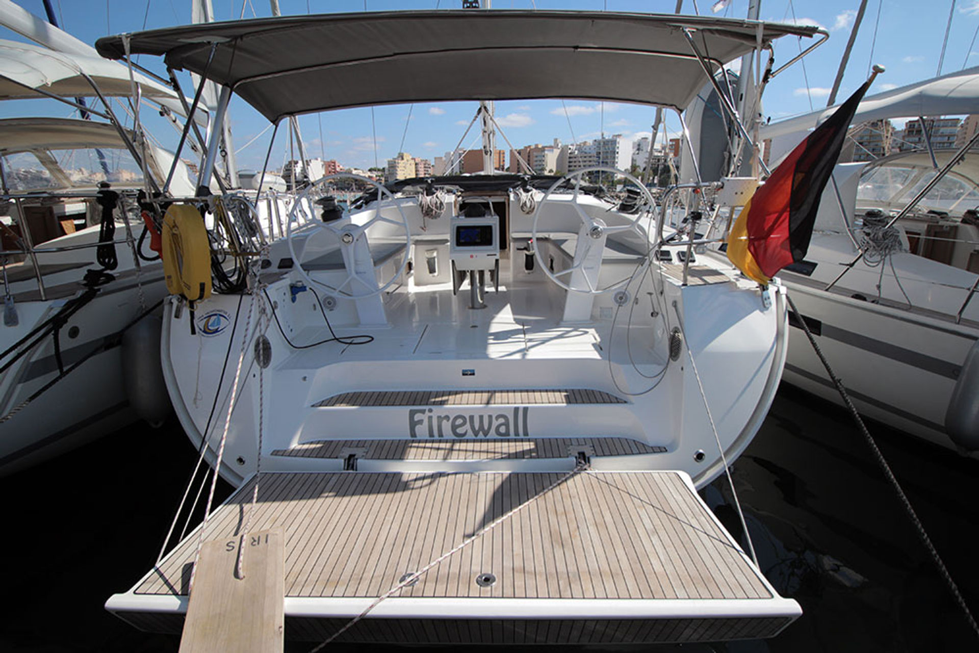 nausys-4652947-4652935-main.jpg