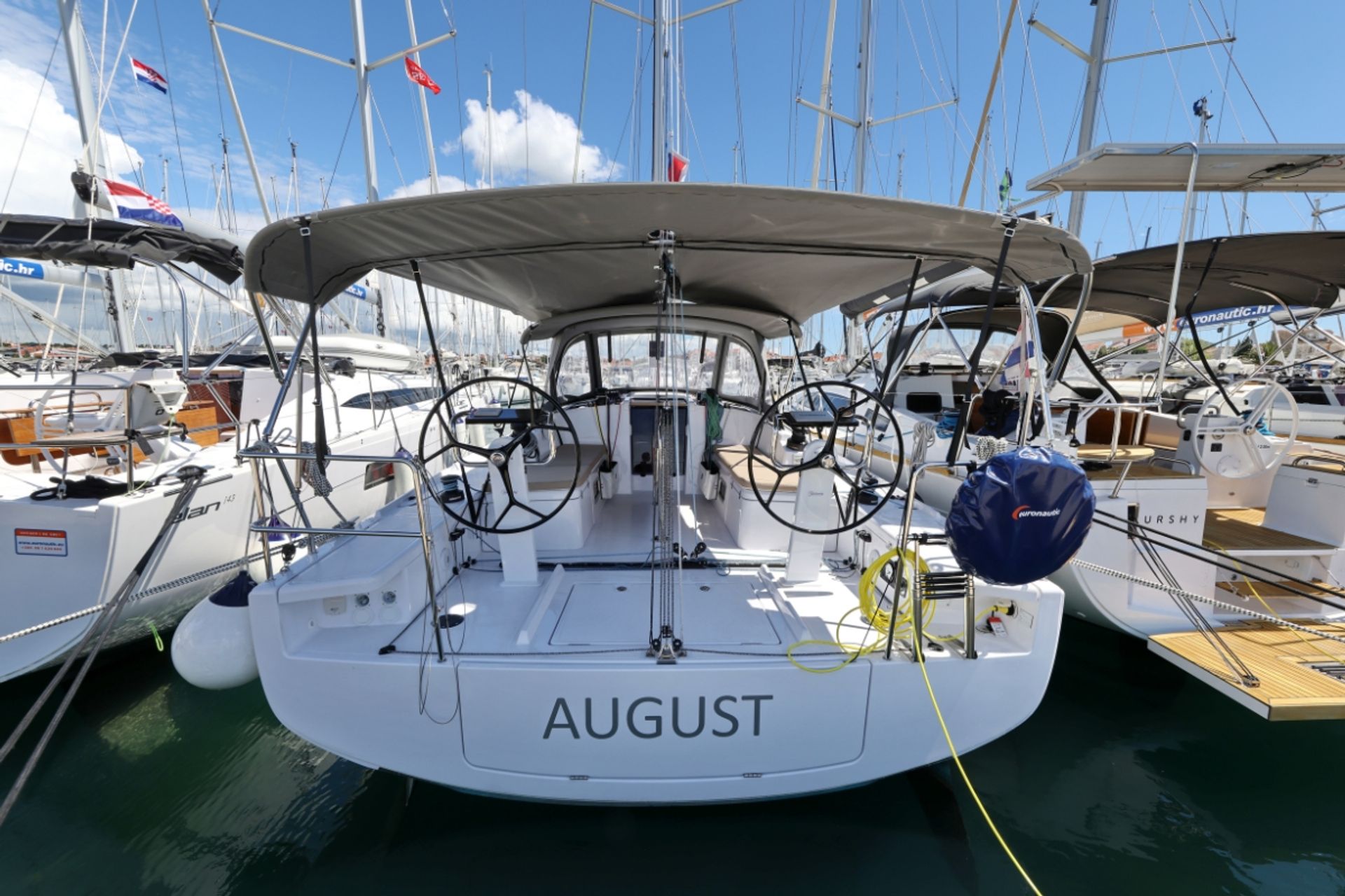 nausys-46689527-112021-8.jpg