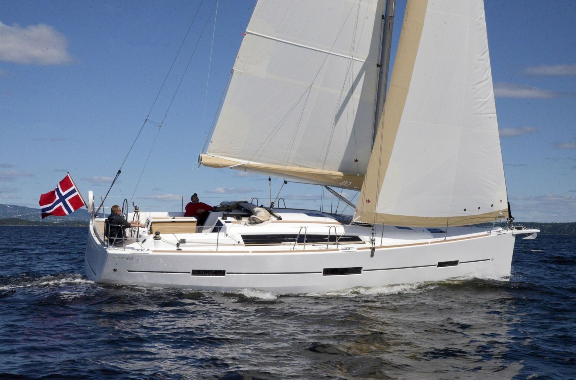 nausys-46728058-9870890-main.jpg