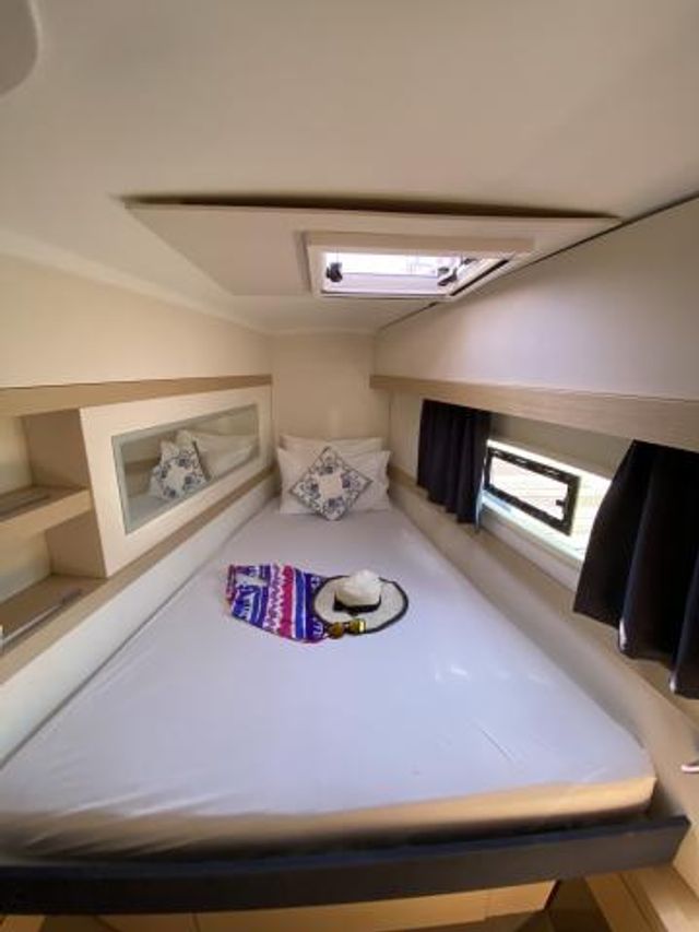 Fountaine Pajot 40 Kinara