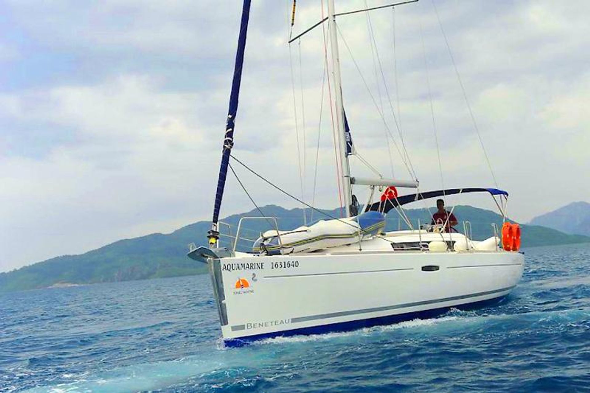 nausys-46782622-46743281-n.jpg