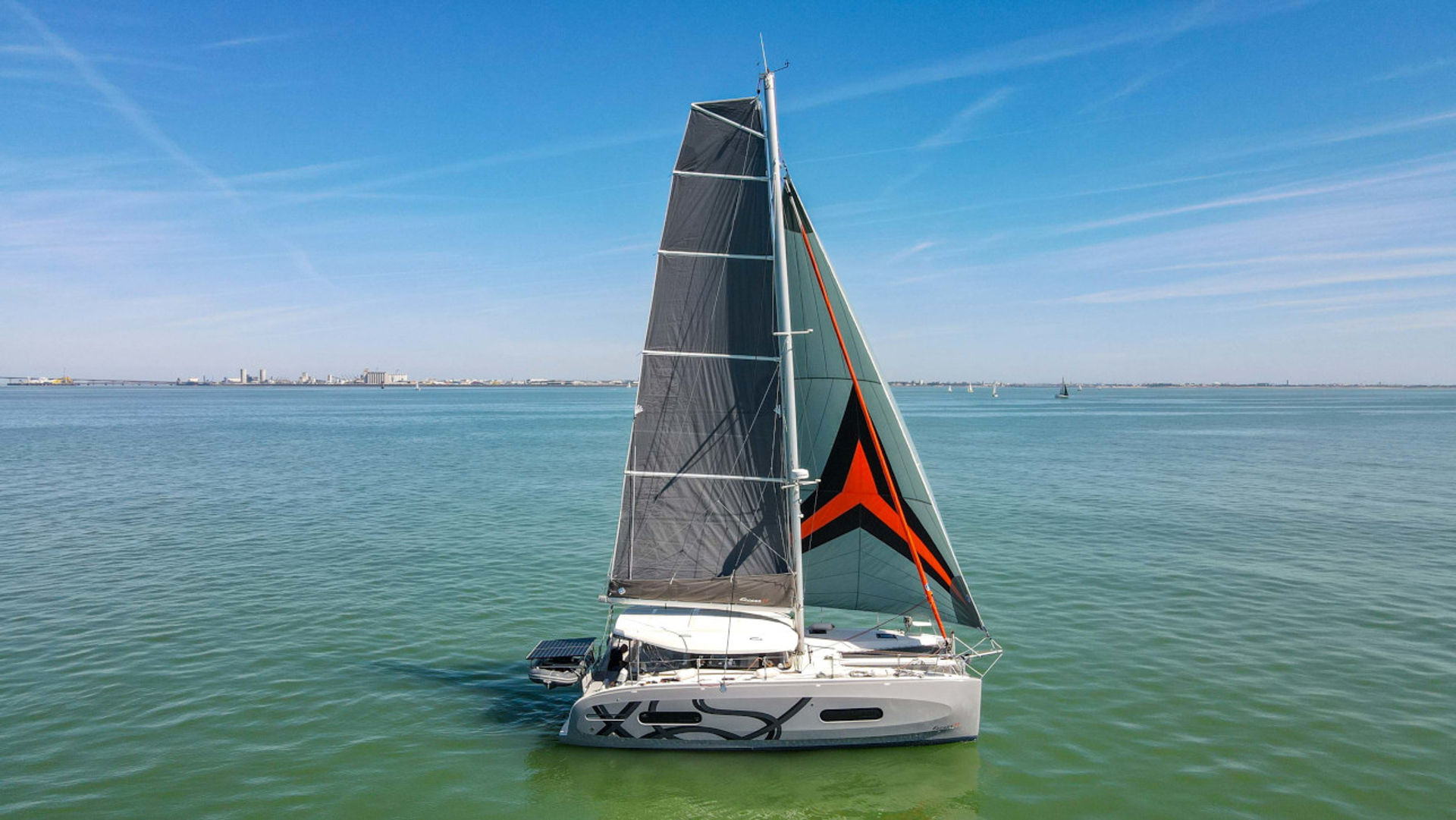 nausys-46911652-35766709-main.jpg