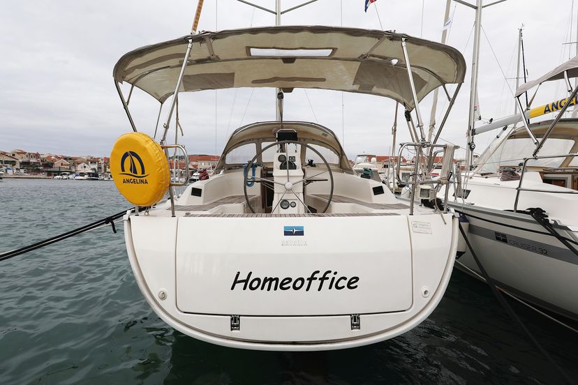 Bavaria Yachtbau CRUISER 33 Homeoffice