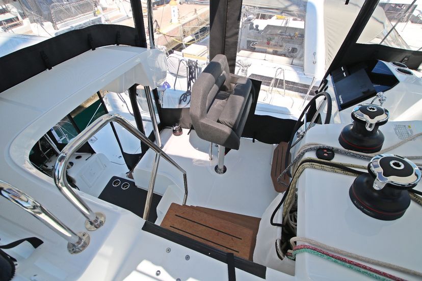 Lagoon 43 Solution