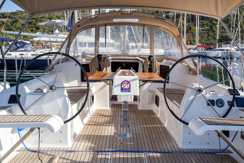 Dufour Yachts 38 Niké