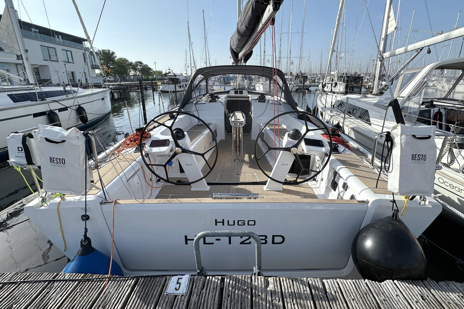 nausys-48488397-842499-n2.jpg
