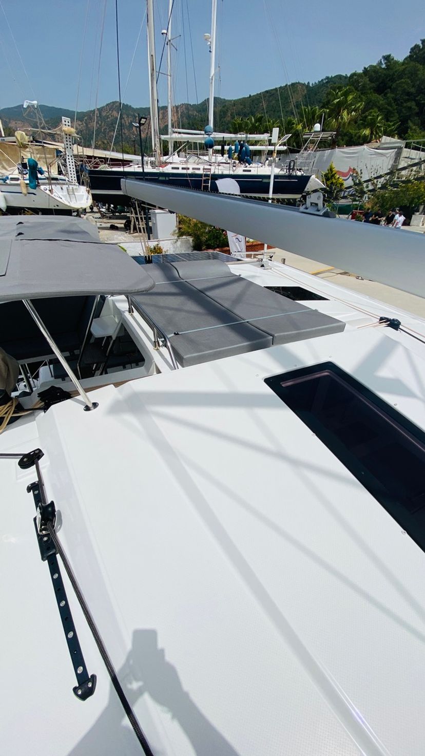 Fountaine Pajot 42 Capella 1