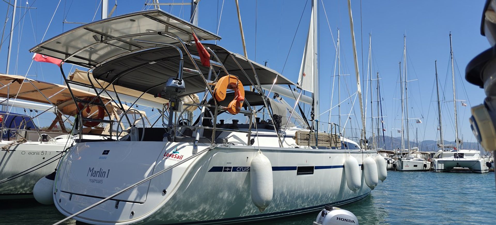 nausys-49538086-5094401-n.jpg