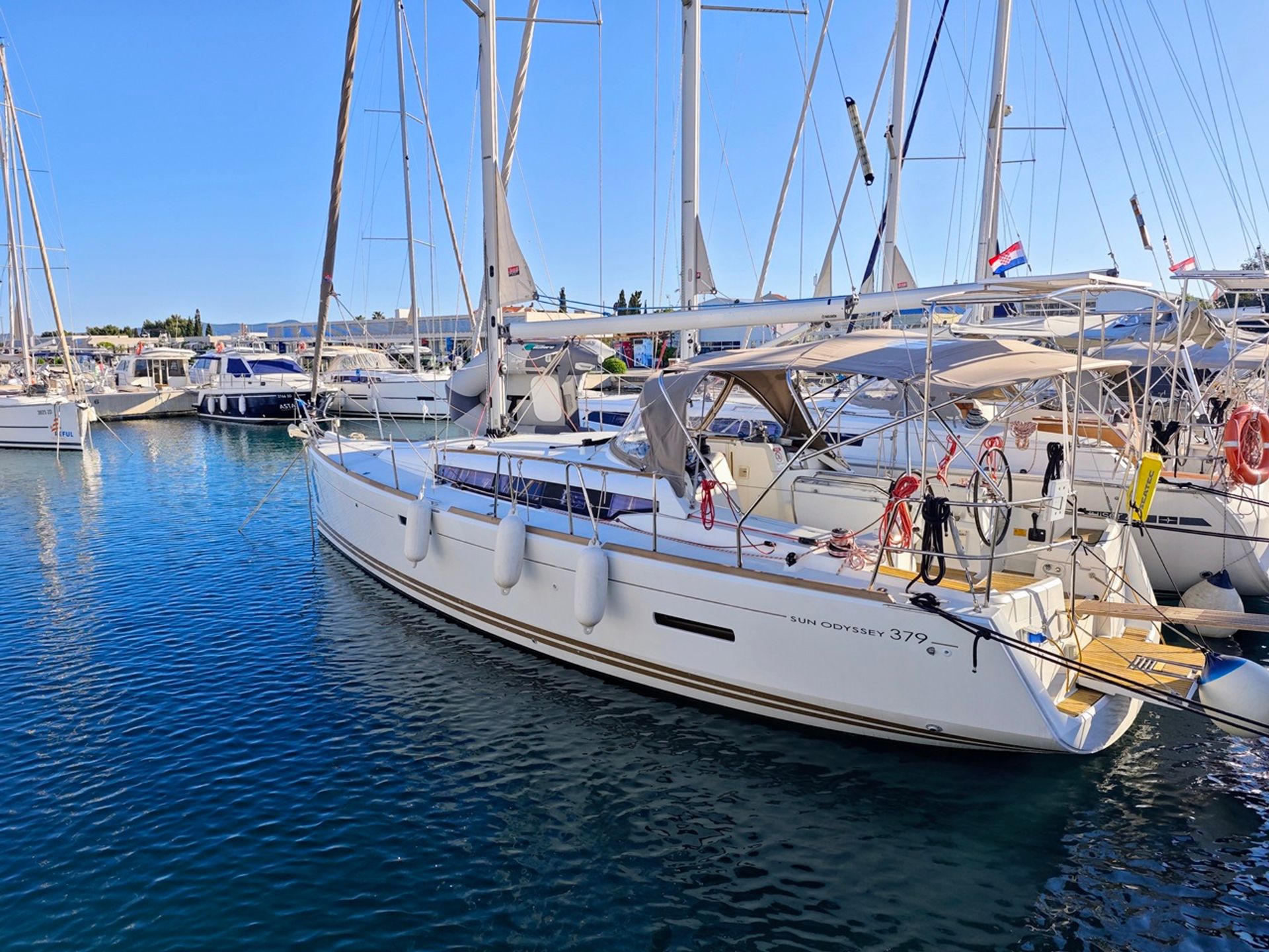 nausys-50076545-482152-n3.jpg