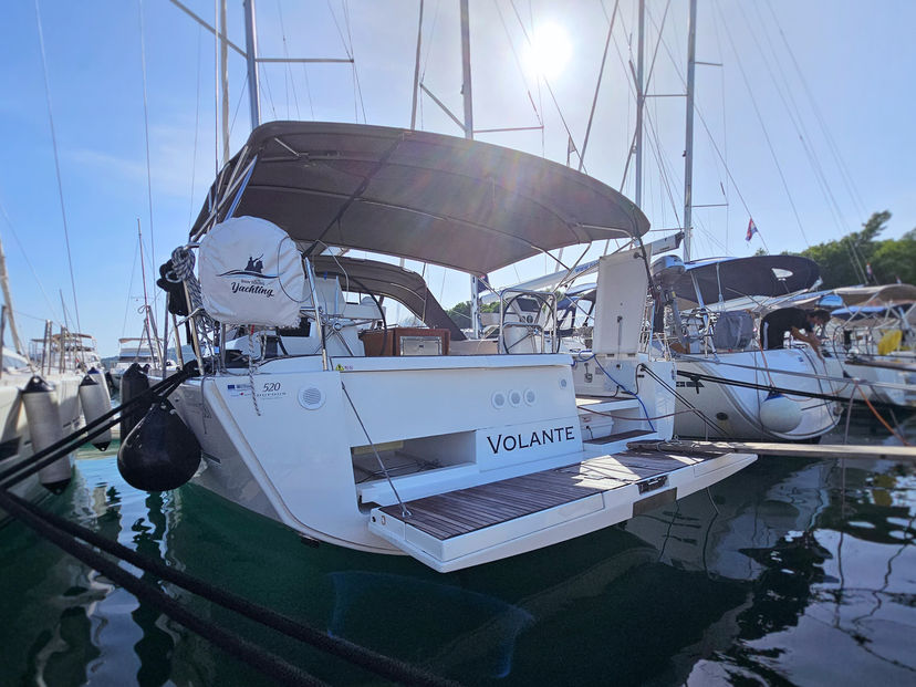 Dufour Yachts 52 Volante