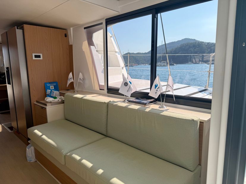 Catana 4.6 Amelia