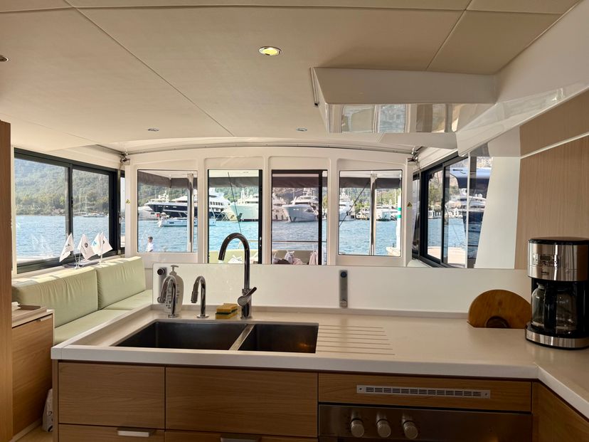 Catana 4.6 Amelia