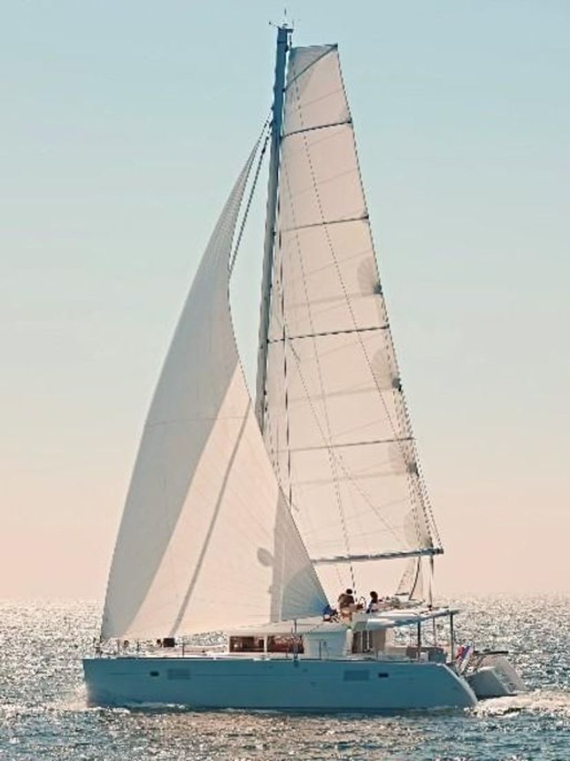 Lagoon 45 Violetta
