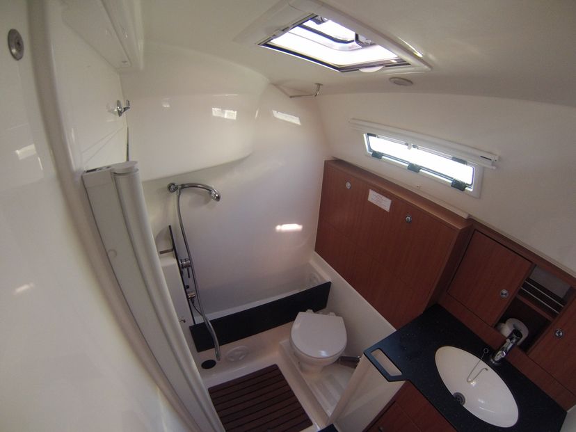 Bavaria Yachtbau 36 Coregone